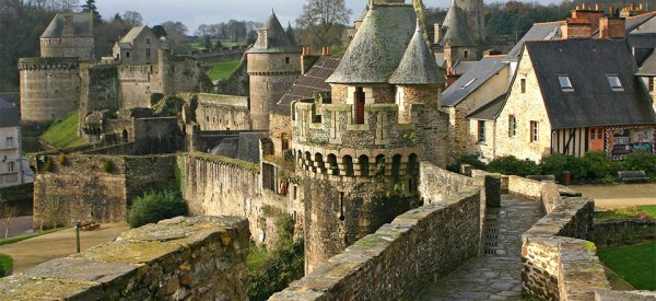 Fougeres_arrivee